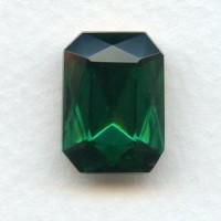 Octagon 18x13mm Emerald Foiled Faceted Stone (1)