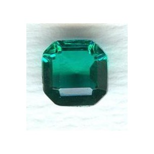 Emerald Unfoiled Glass Square Octagon Stones 8x8mm 
