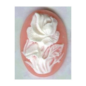 Rose Cameos 25x18mm Ivory on Angel Skin