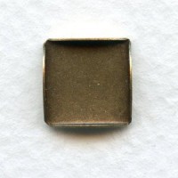 ^Scallop Edge Oxidized Brass 10mm Square Setting Bezels (6)