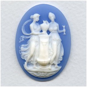 ^Cameo Women at Fountain White on Blue 40x30mm
