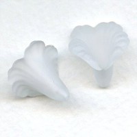 Matte Crystal Flowers with Hole 16x15mm (6)