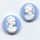 Cameos Girl in a Ponytail White on Blue 18mm (1 set)