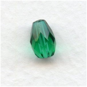 ^Emerald Fire Polished Glass Tear Drop Beads 10x7mm