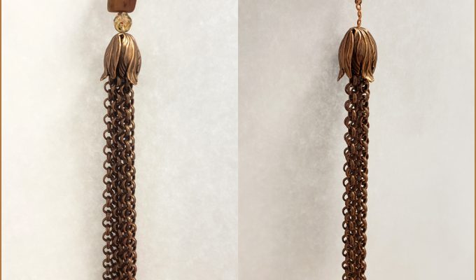 how-to-make-a-tassel-like-these-two