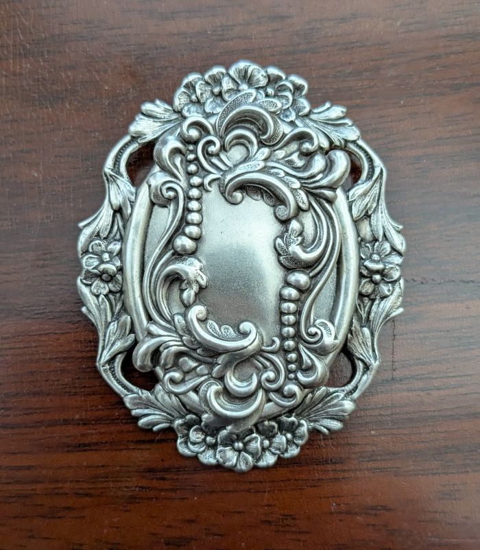 Vintage Brooch DIY Layered Components - VintageJewelrySupplies.com