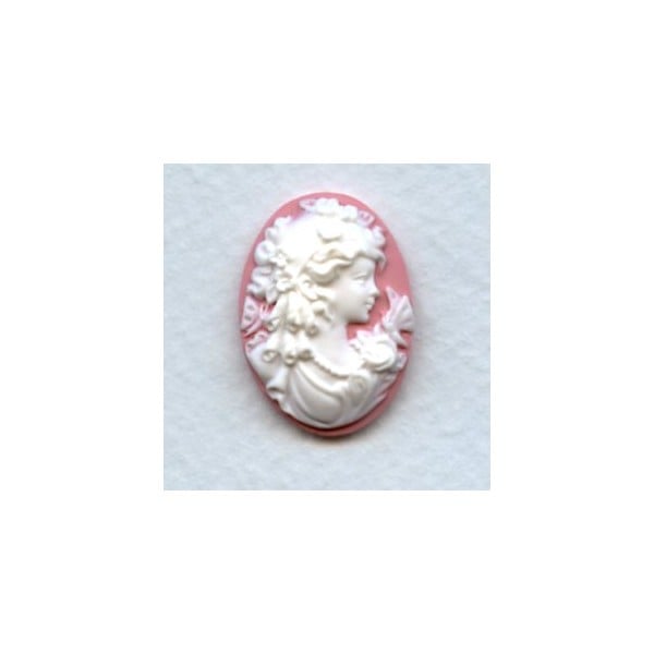 Girl with Flowers Cameos White on Angelskin 25x18mm (3)