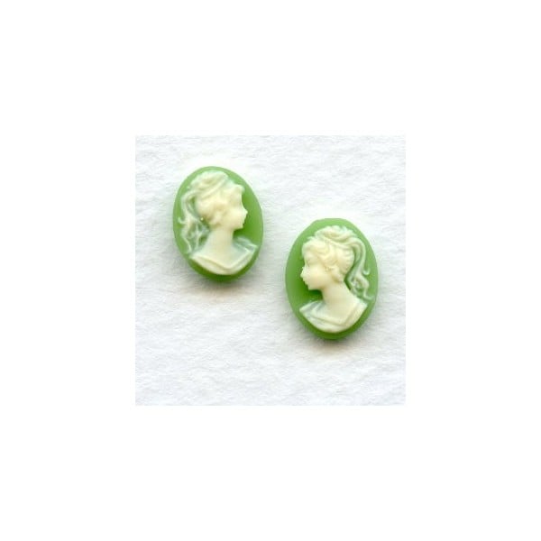 Cameos 10x8mm Girl in a Ponytail Ivory on Green (6 sets)