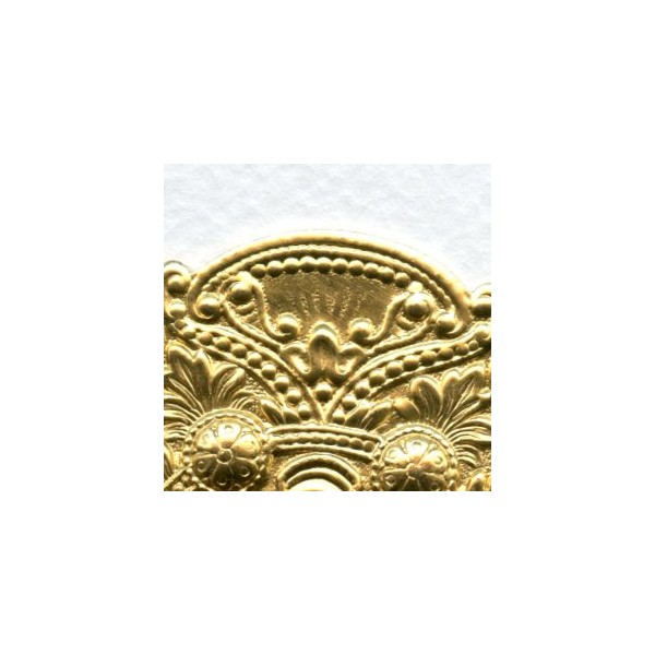 Splendid Gothic Details Raw Brass Medallion 72mm (1) - Image 3