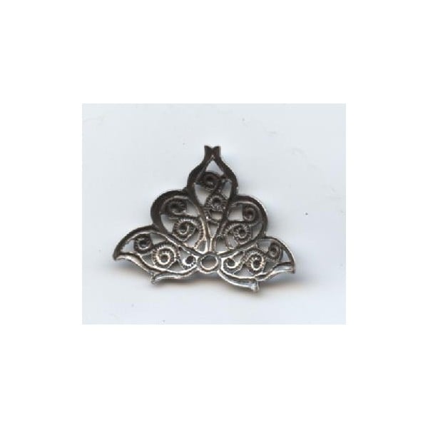 European Filigrees Fancy Triangles Oxidized Silver (2)