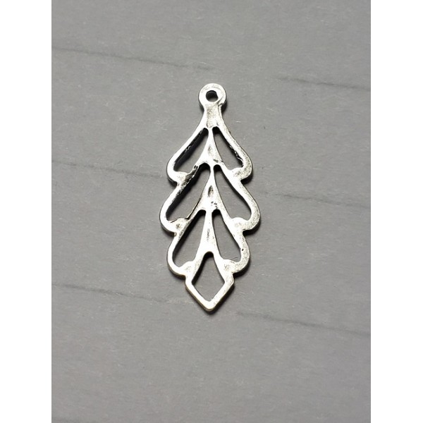 Filigree Leaf Pendants Oxidized Silver 22mm (6) - Image 2