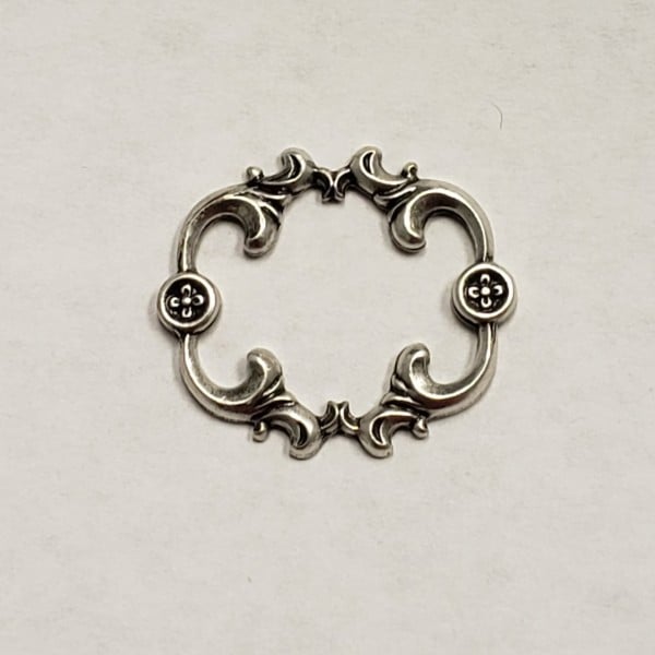 Beautiful Flourish Framework Oxidized Silver (1) - Image 2
