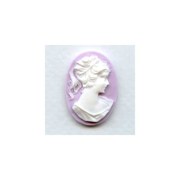 Cameos Girl in a Ponytail White on Lilac 25x18mm (3)